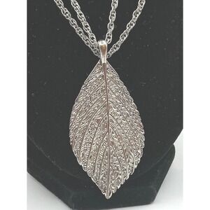 Silver Tone 2.5" Leaf Pendant Necklace 36" Women's Fashion‎ Jewelry